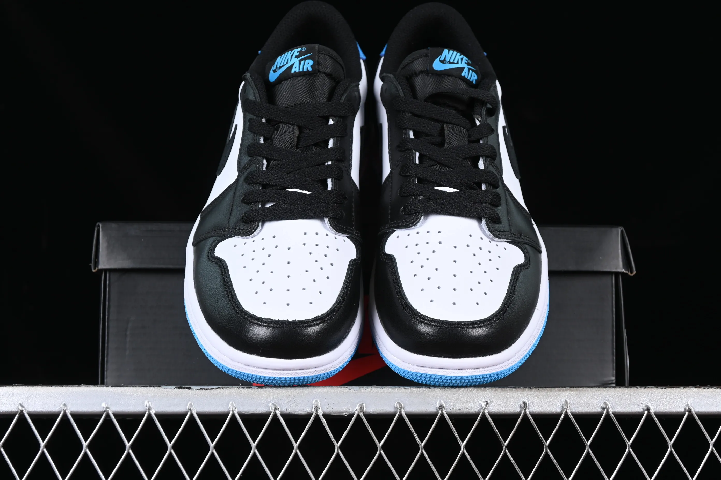All categories Air Jordan Jordan series basketball shoes Air Jordan 1 Low G version pure original Air Jordan 1 Low OG "UNC" AJ1 Joe 1 blue and white low-top basketball shoes CZ0790-104